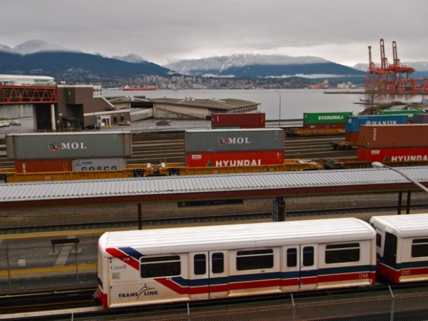 Waterfront Station Inlet