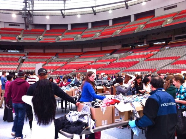 Lululemon BC Place Warehouse Sale 2013 - 10