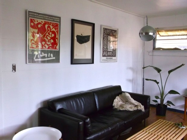 Hanging Pictures - 09