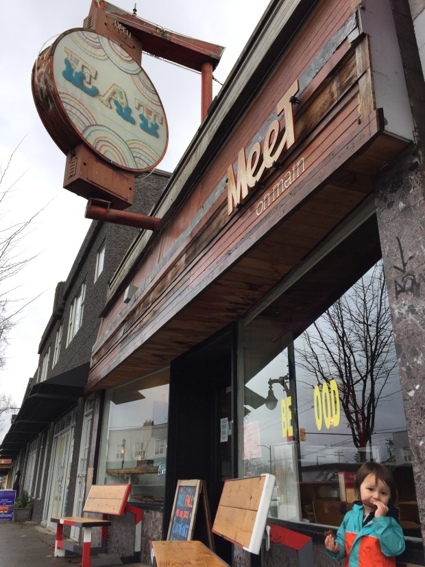 photo-2016-11-15-11-04-08-am